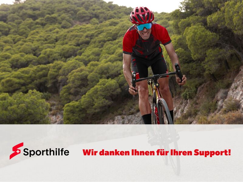 Radrennfahrer in den Bergen – mein heizöl (Lang Energie AG) unterstützt die Schweizer Sporthilfe
